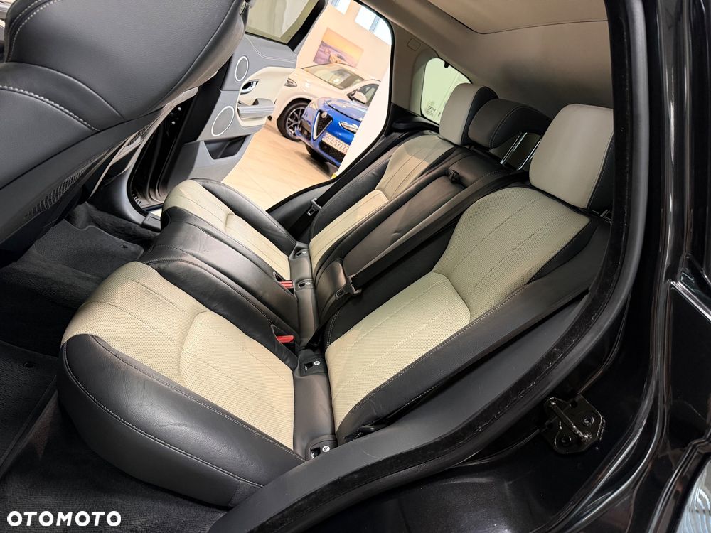 Land Rover Range Rover Evoque - 31