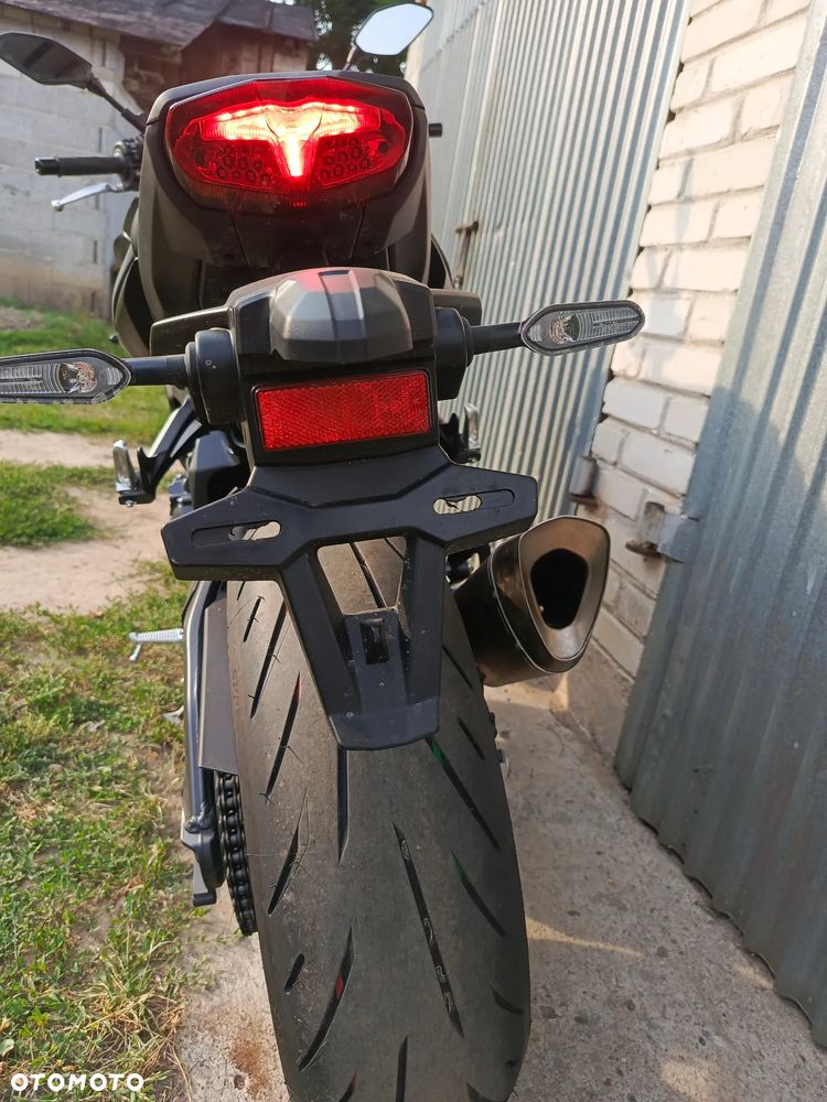 Yamaha MT - 4