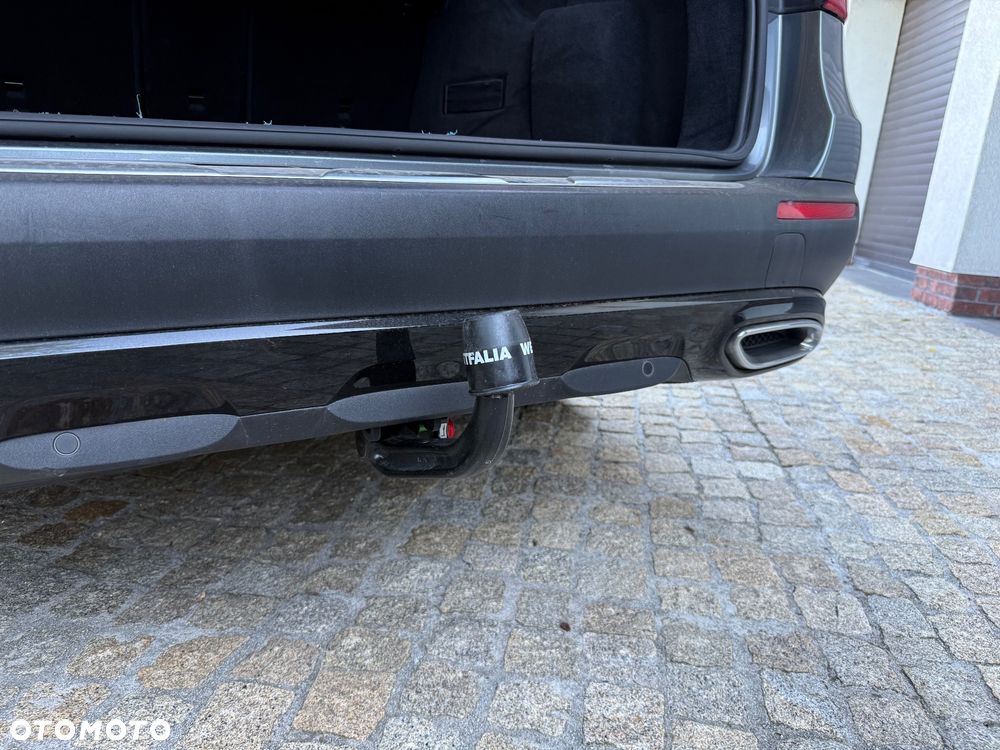Mercedes-Benz Klasa E 220 d 4-Matic All-Terrain - 34