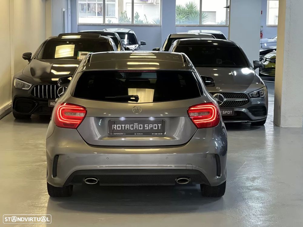 Mercedes-Benz A 180 d AMG Line - 32
