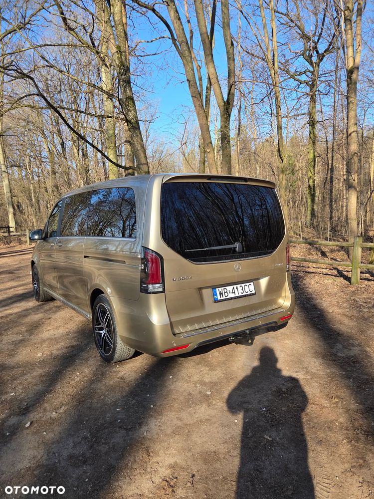 Mercedes-Benz Klasa V - 4