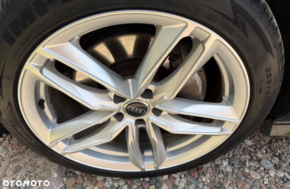 Audi A6 Avant 3.0 TDI Quattro S tronic - 33