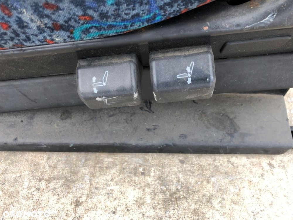 FOTEL KIEROWCY - 258.00 PLN - AUTOSAN H7.10.02 - 6