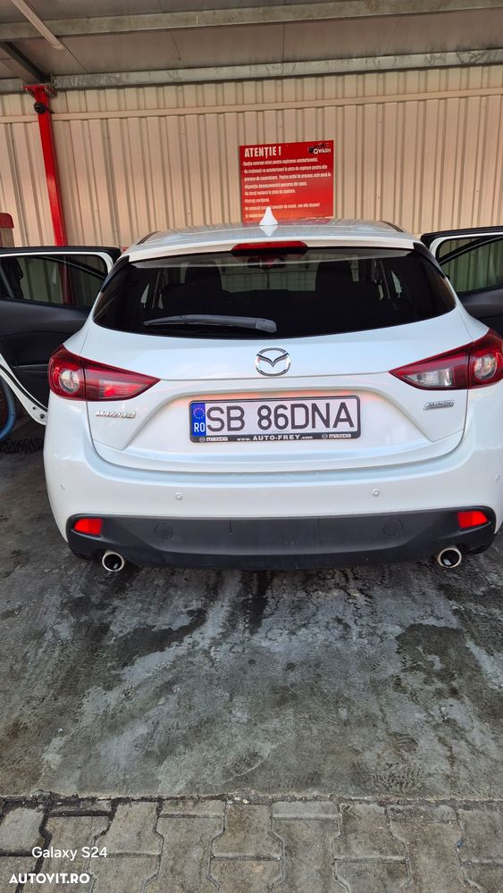 Mazda 3 SKYACTIV-D 150 Automatik Sports-Line - 3