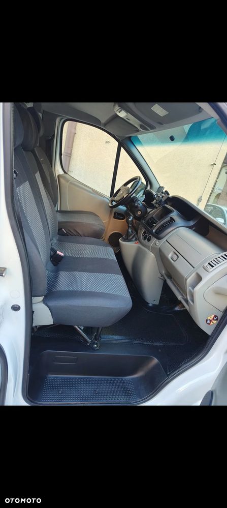 Nissan Primastar - 12