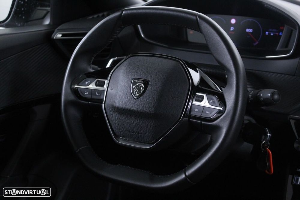 Peugeot 2008 1.2 PureTech Allure EAT8 - 16