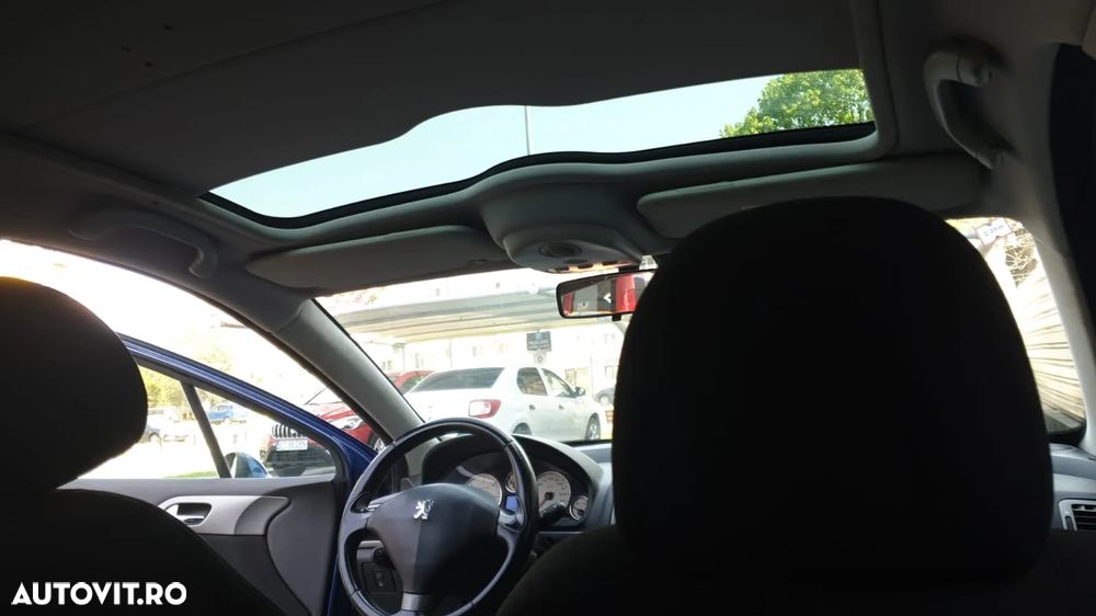 Peugeot 407 SW HDi 135 Automatik Sport - 15