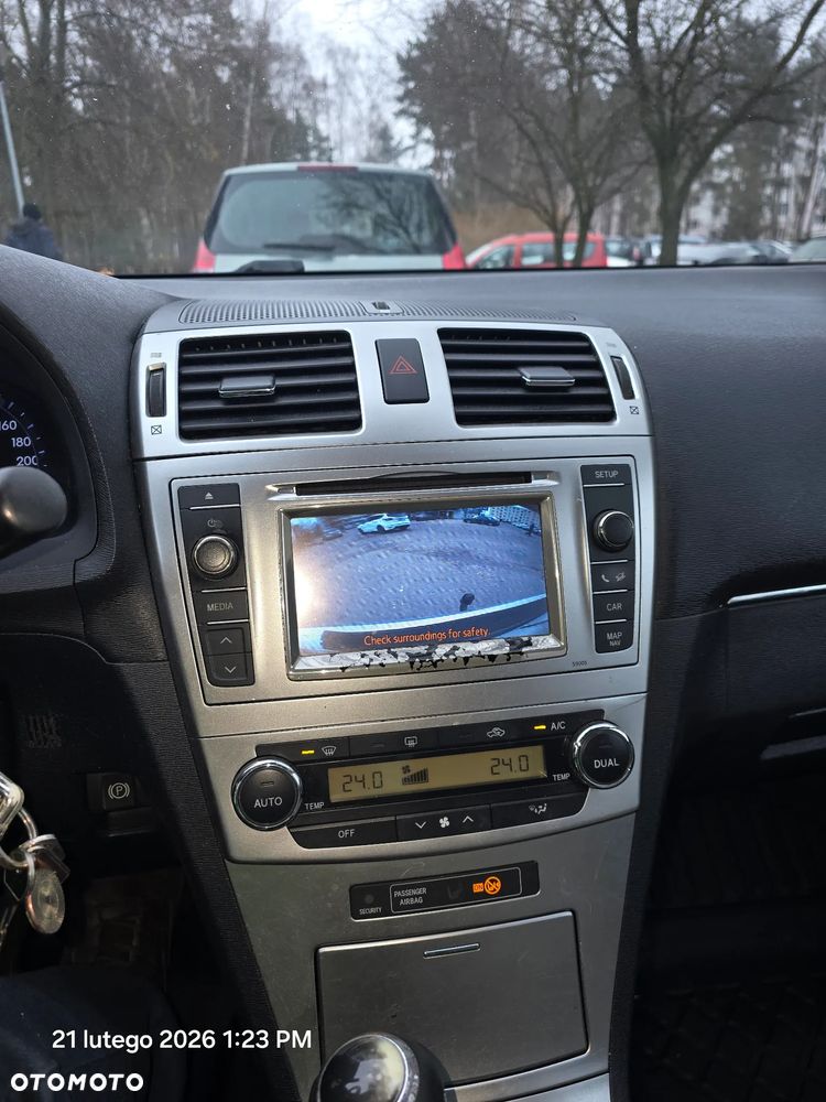 Toyota Avensis 2.0 D-4D Premium - 5