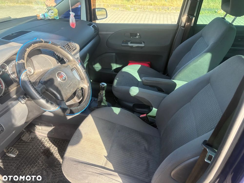 Seat Alhambra 2.0 TDI Reference - 4