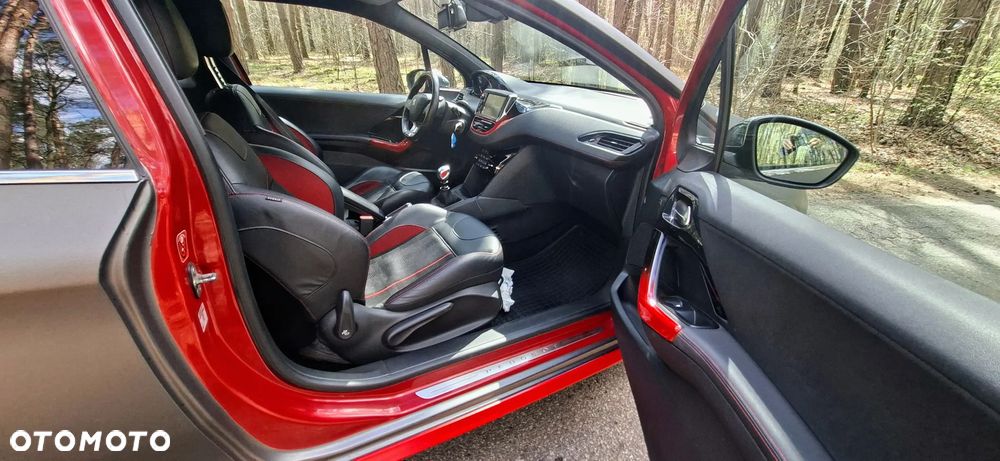 Peugeot 208 - 7
