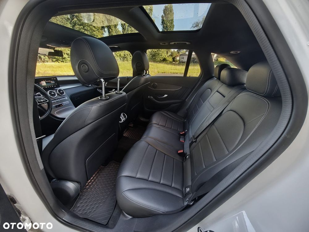 Mercedes-Benz GLC 300 4-Matic - 14