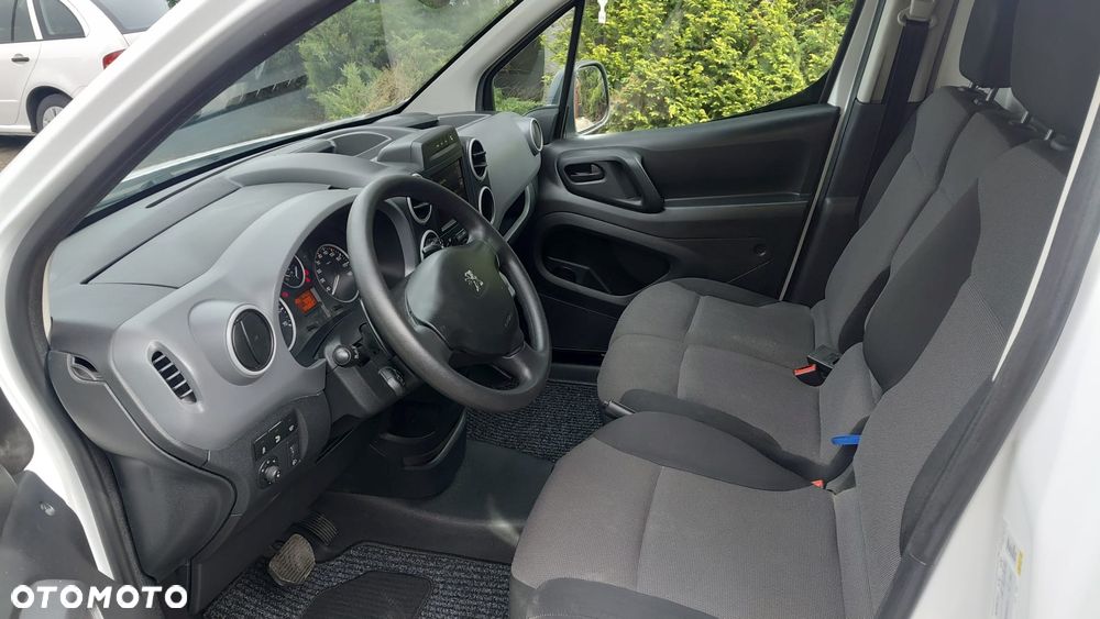 Peugeot PARTNER - 11
