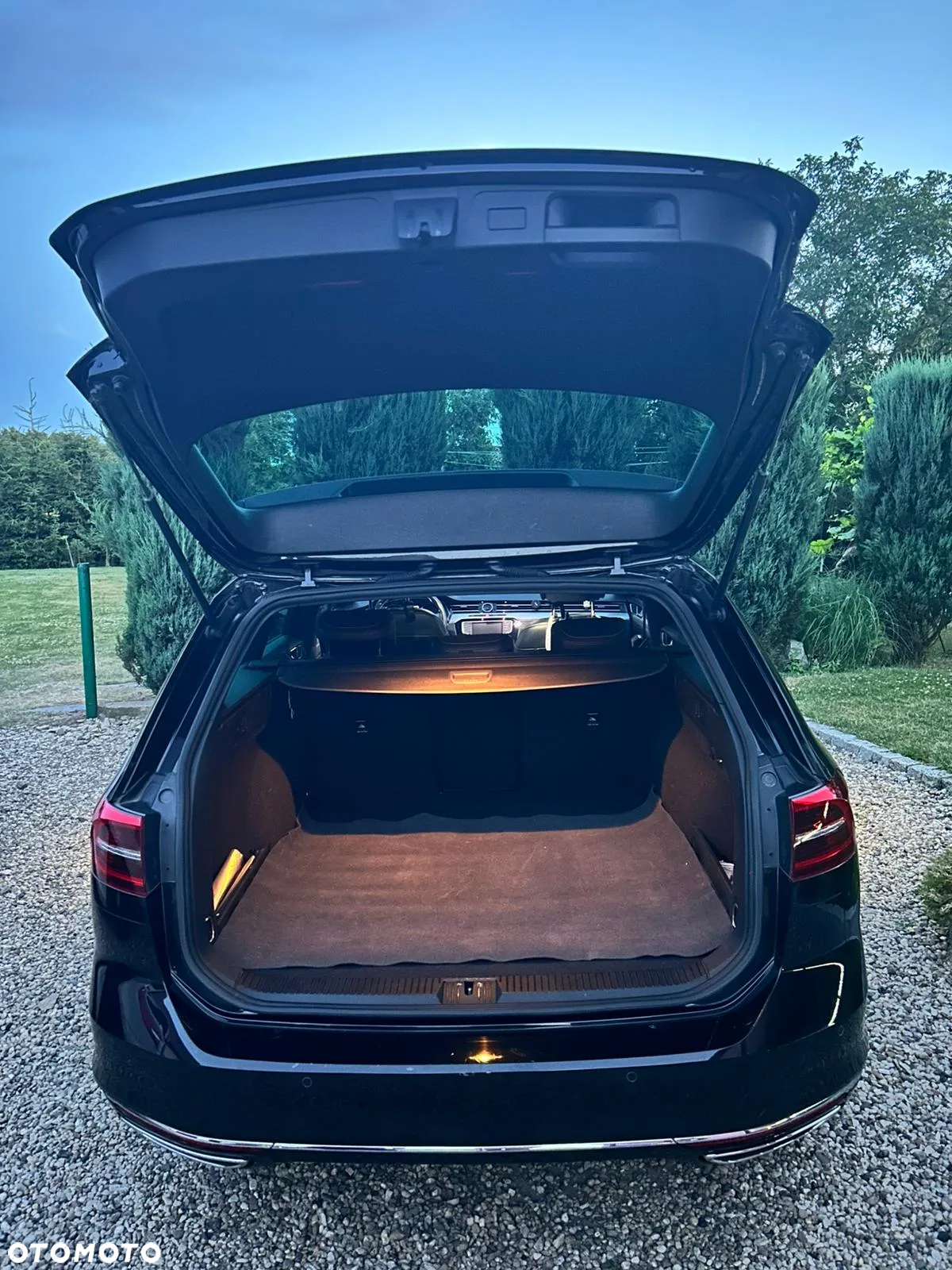 Volkswagen Passat Variant 2.0 TDI (BlueMotion Technology) Highline - 5