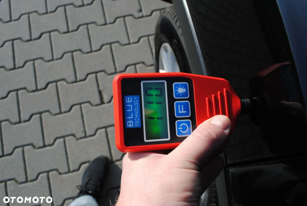 Ford Kuga 2.0 TDCi 4x2 Titanium - 33