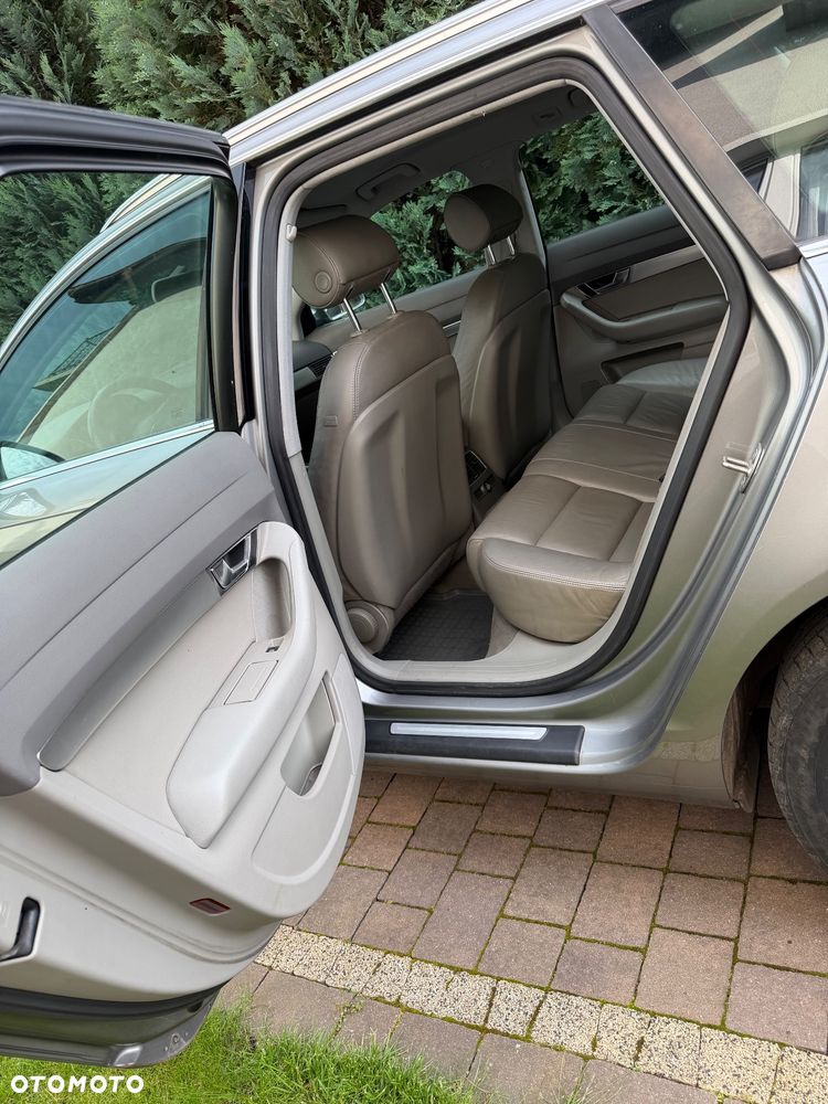 Audi A6 Avant - 11