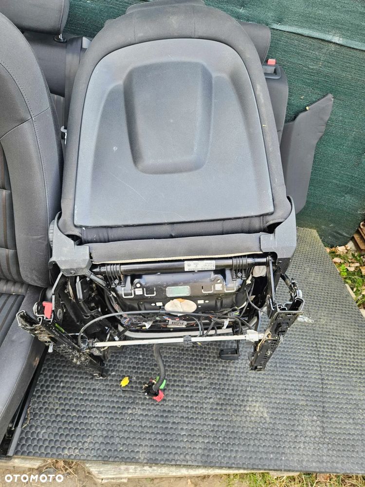 Fotele Fotel Kanapa Skladana Ciemne Grzane Elektryczne Ledzwia Podswietlanie  Audi A4 B8 Kombi Avant - 17
