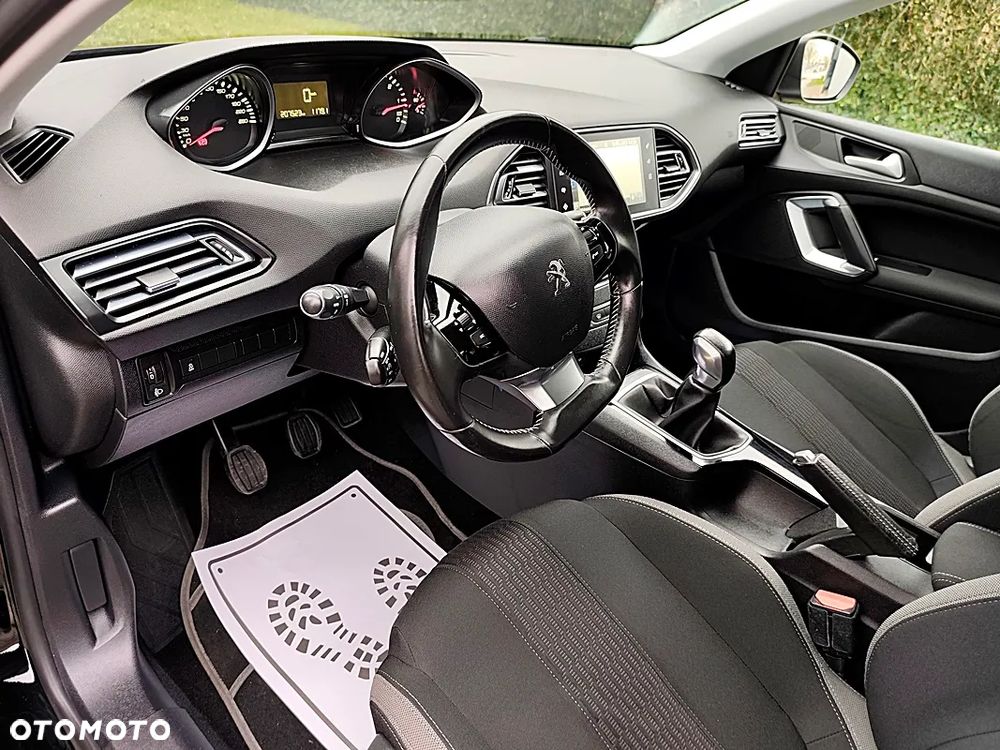 Peugeot 308 1.6 HDi Style - 10