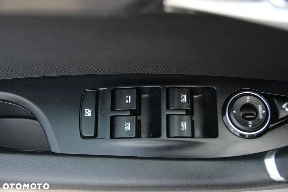 Hyundai i40 1.6 GDI Comfort + - 26