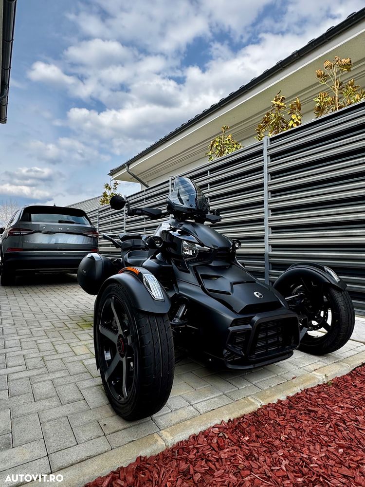 Can-Am Ryker 900 - 6