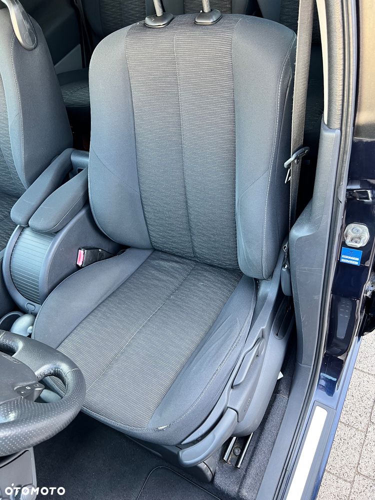 Renault Grand Scenic 1.9 dCi FAP Avantage - 10