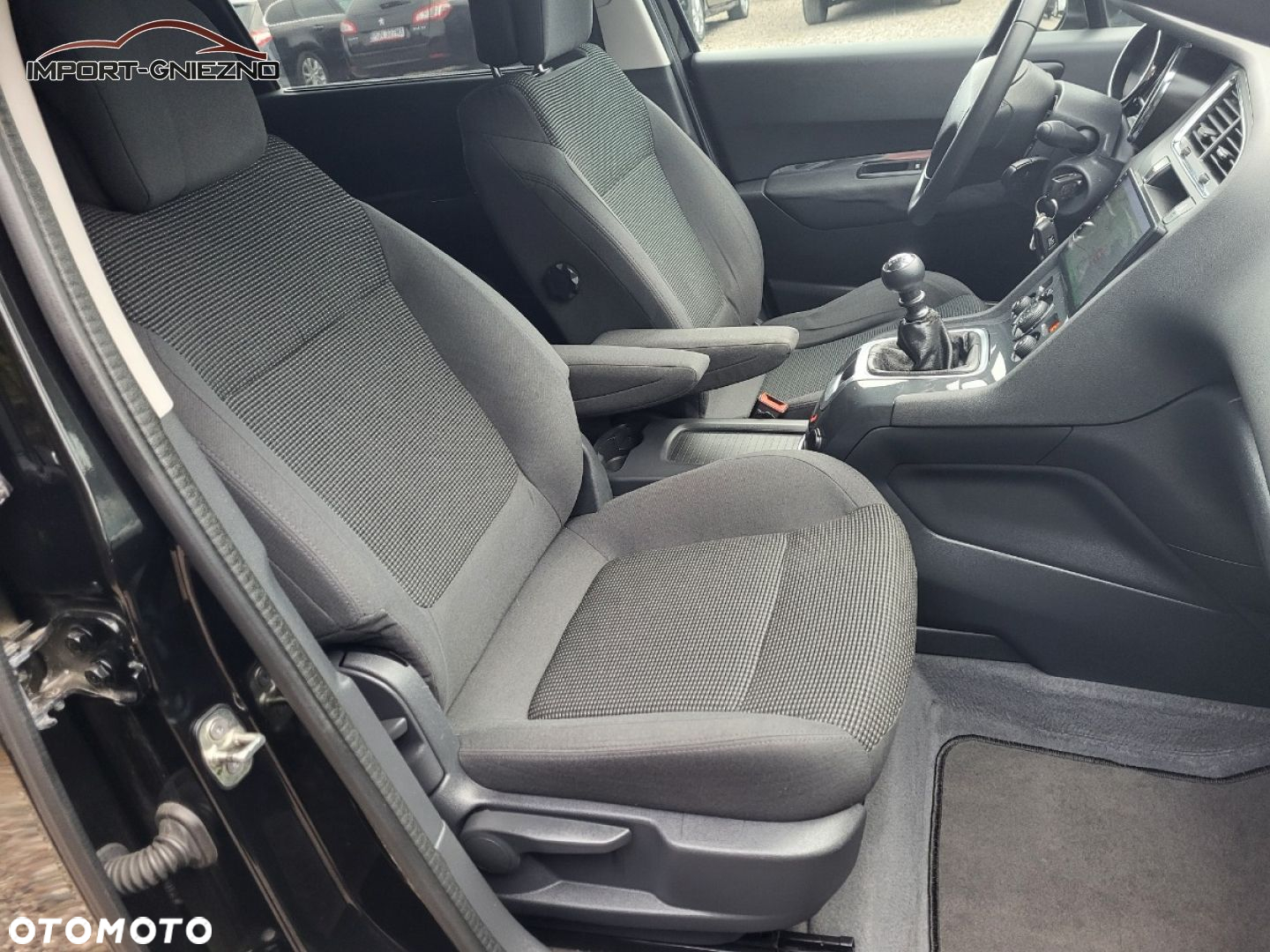 Peugeot 5008 - 7
