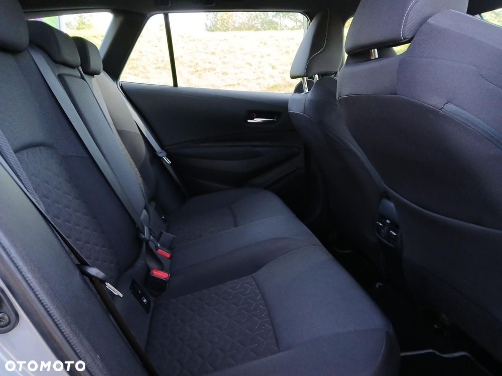 Toyota Corolla 1.8 Hybrid Comfort - 19