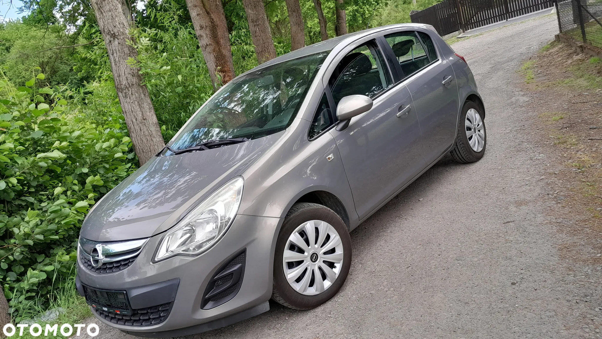 Opel Corsa - 2