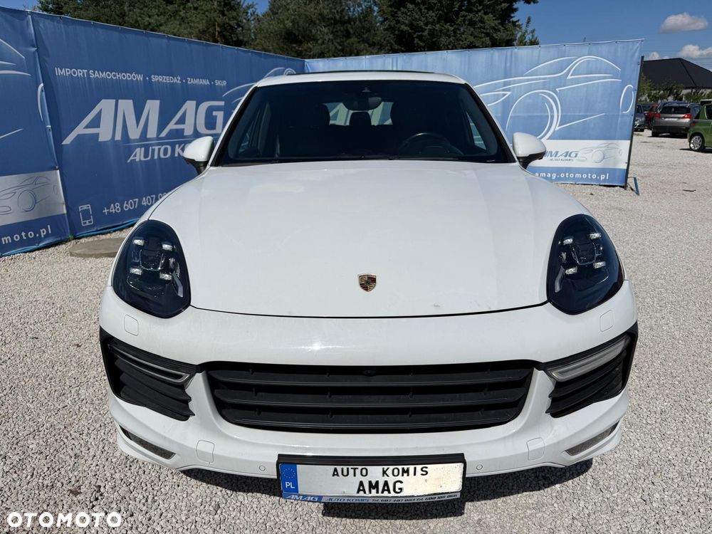 Porsche Cayenne - 3