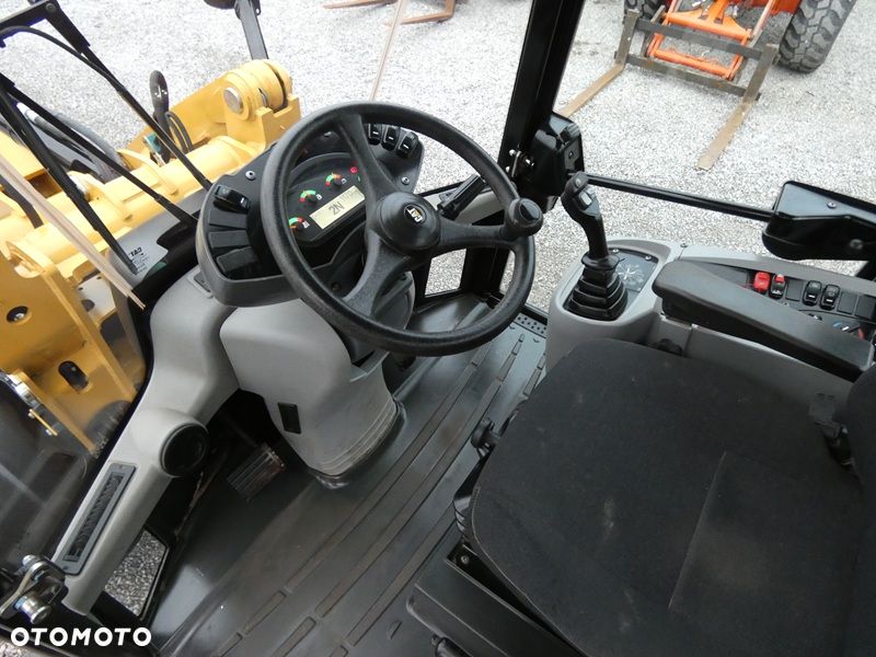 Caterpillar CAT 906M z Niemiec / 2018r / Super Stan / - 10
