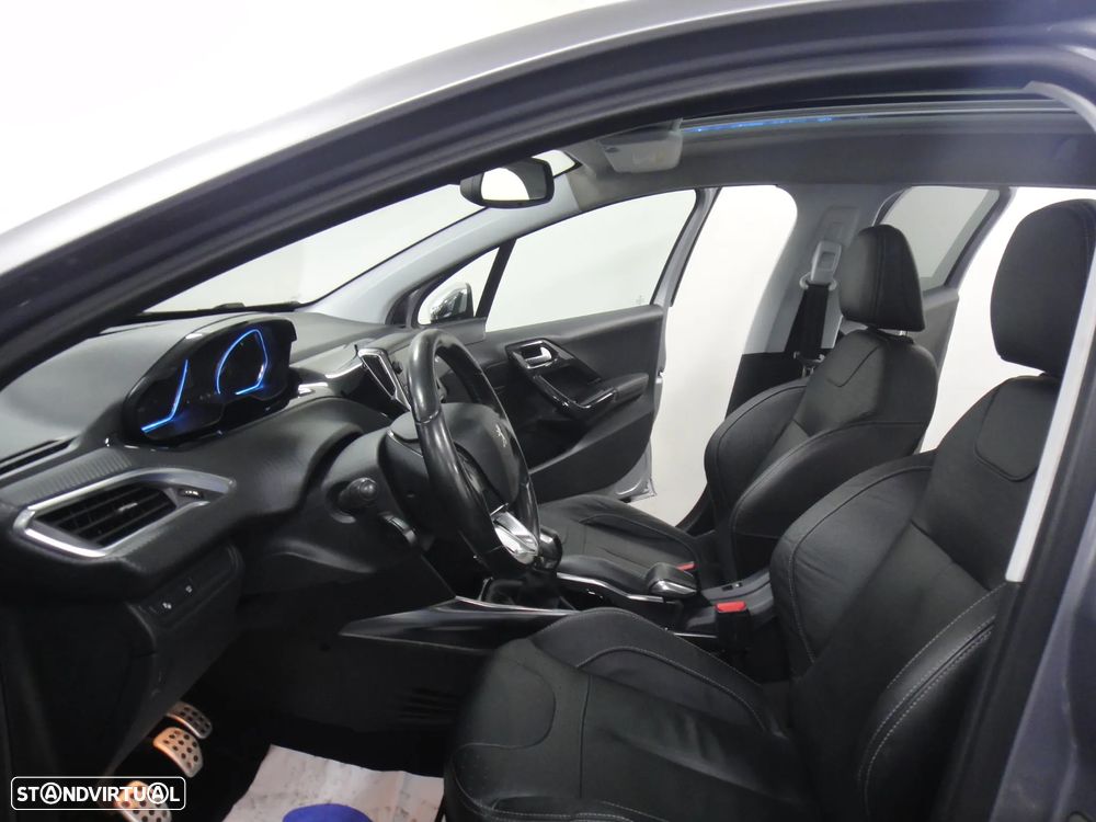 Peugeot 2008 PureTech 110 Stop&Start Allure - 10