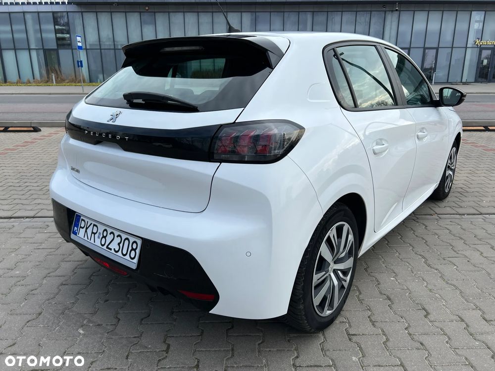 Peugeot 208 - 6