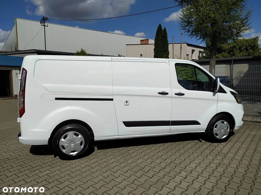 Ford TRANSIT CUSTOM L2 H1 MODEL 2019 GWARANCJA MECHANICZNA 1 - ROK ZABUDOWA REGAŁ WARSZTAT F - VAT 23% - 6