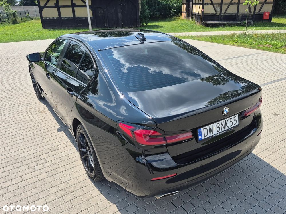 BMW Seria 5 520d xDrive MHEV Business Edition - 9