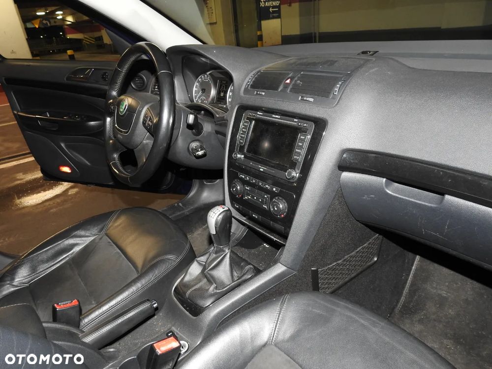 Skoda Octavia 2.0 TDI DPF 4x4 Laurin & Klement - 29
