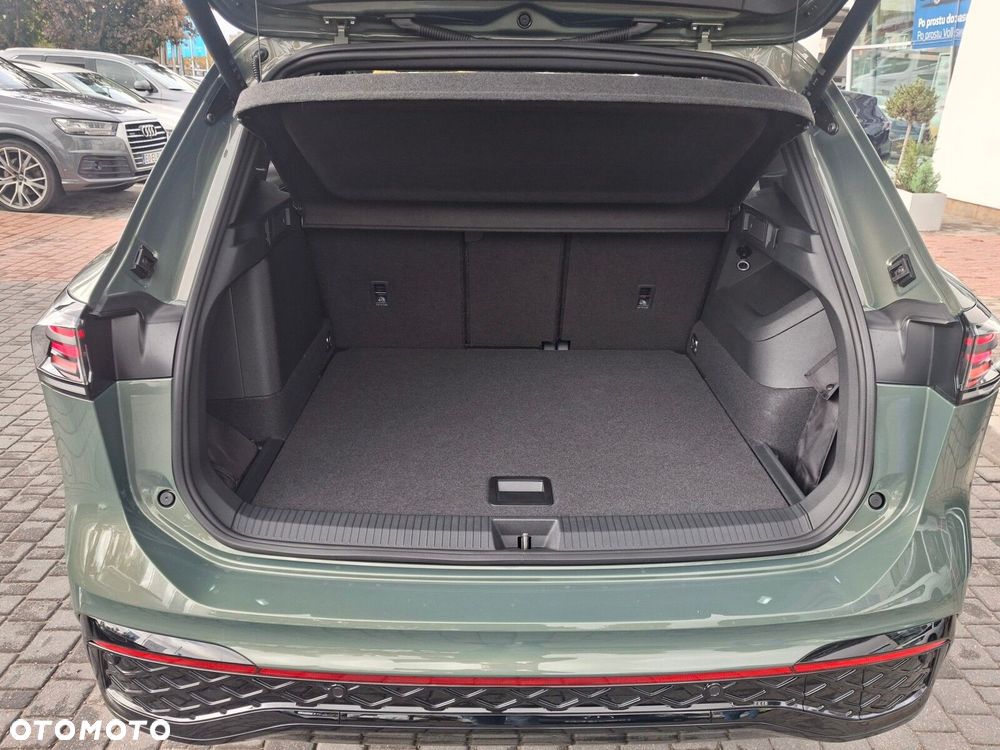 Volkswagen Tiguan - 8