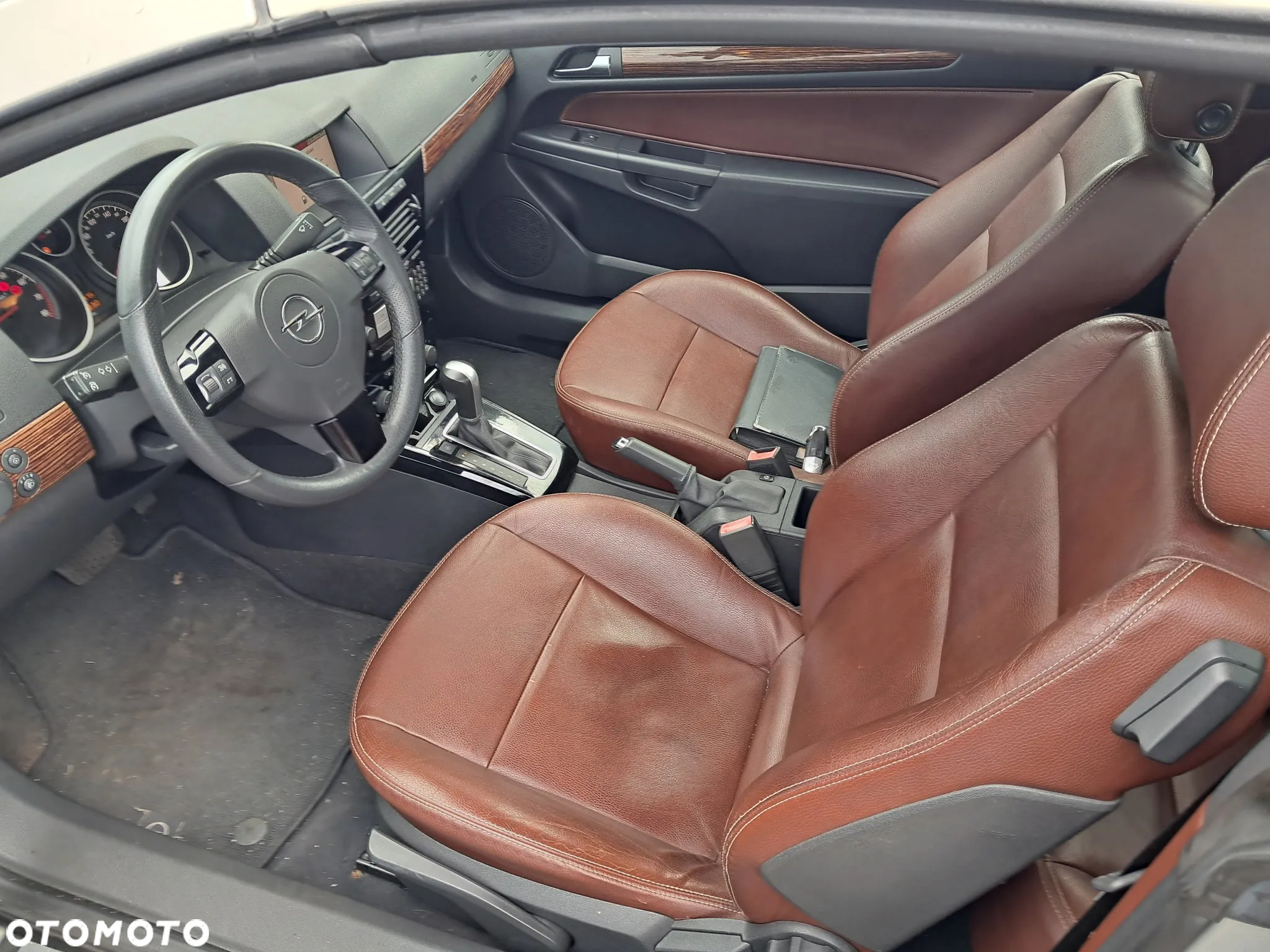 Opel Astra GTC 1.8 Automatik NAVI - 11