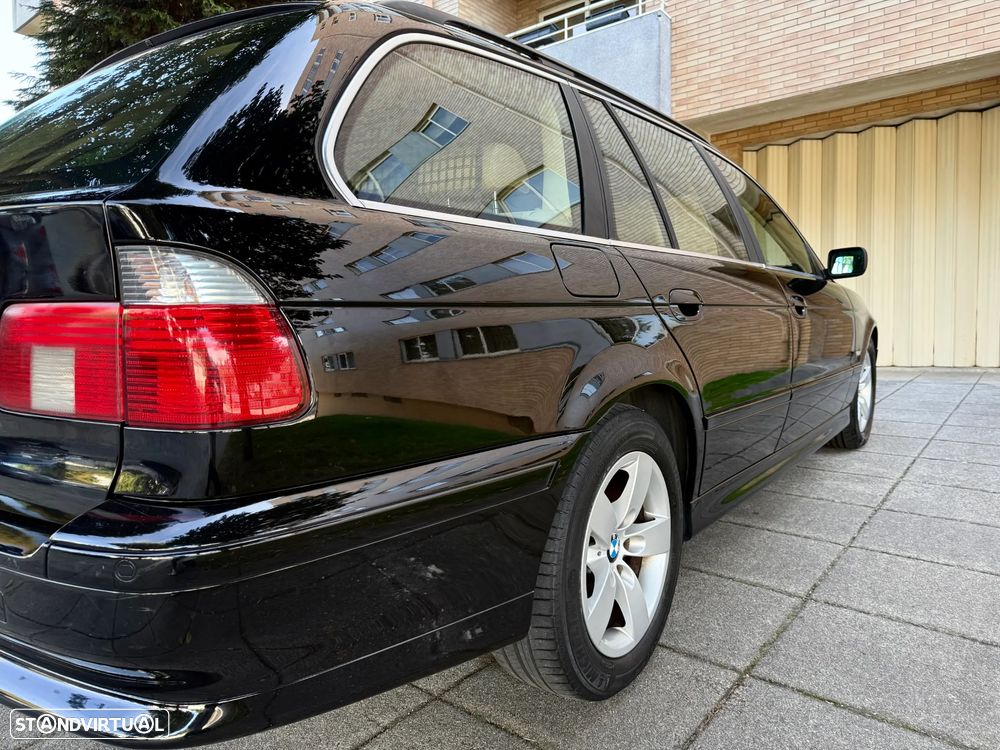 BMW 520 d Touring - 13