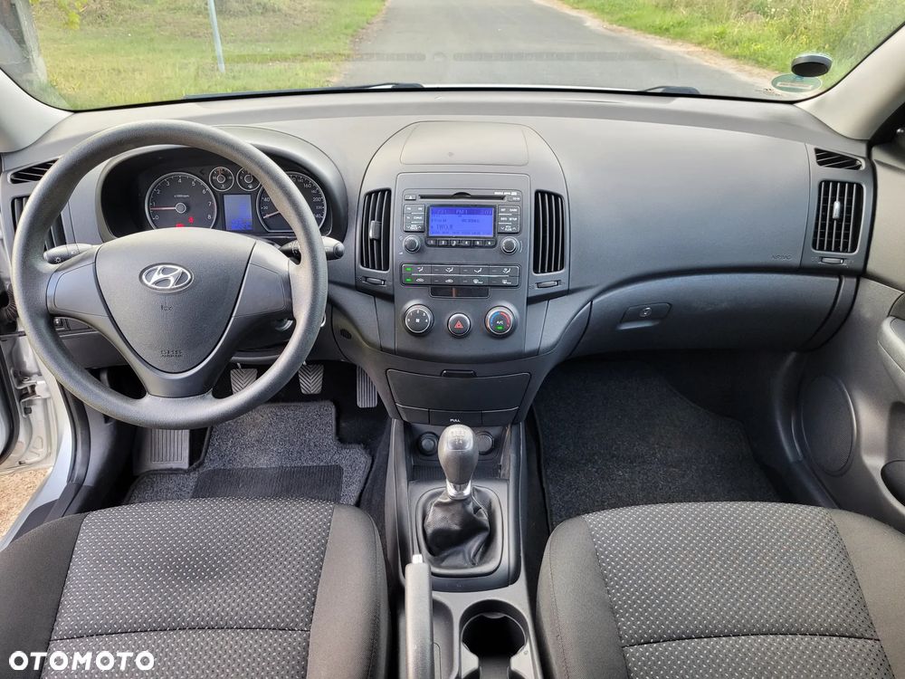 Hyundai i30 1.4 FIFA WM Edition - 7