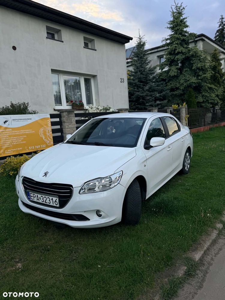 Peugeot 301 1.6 VTi Allure - 4