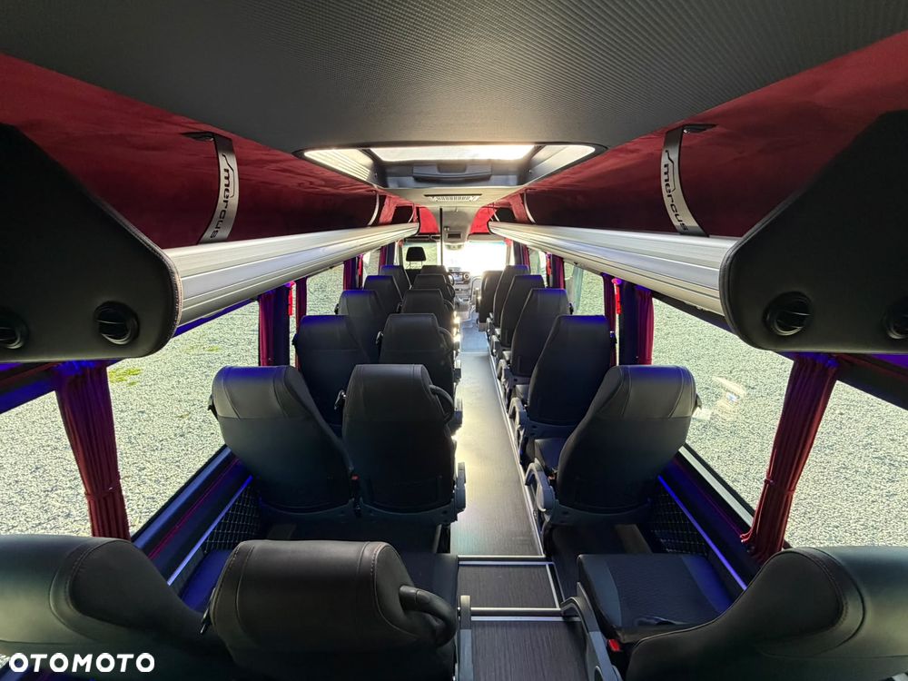 Mercedes-Benz Sprinter 519 - 25
