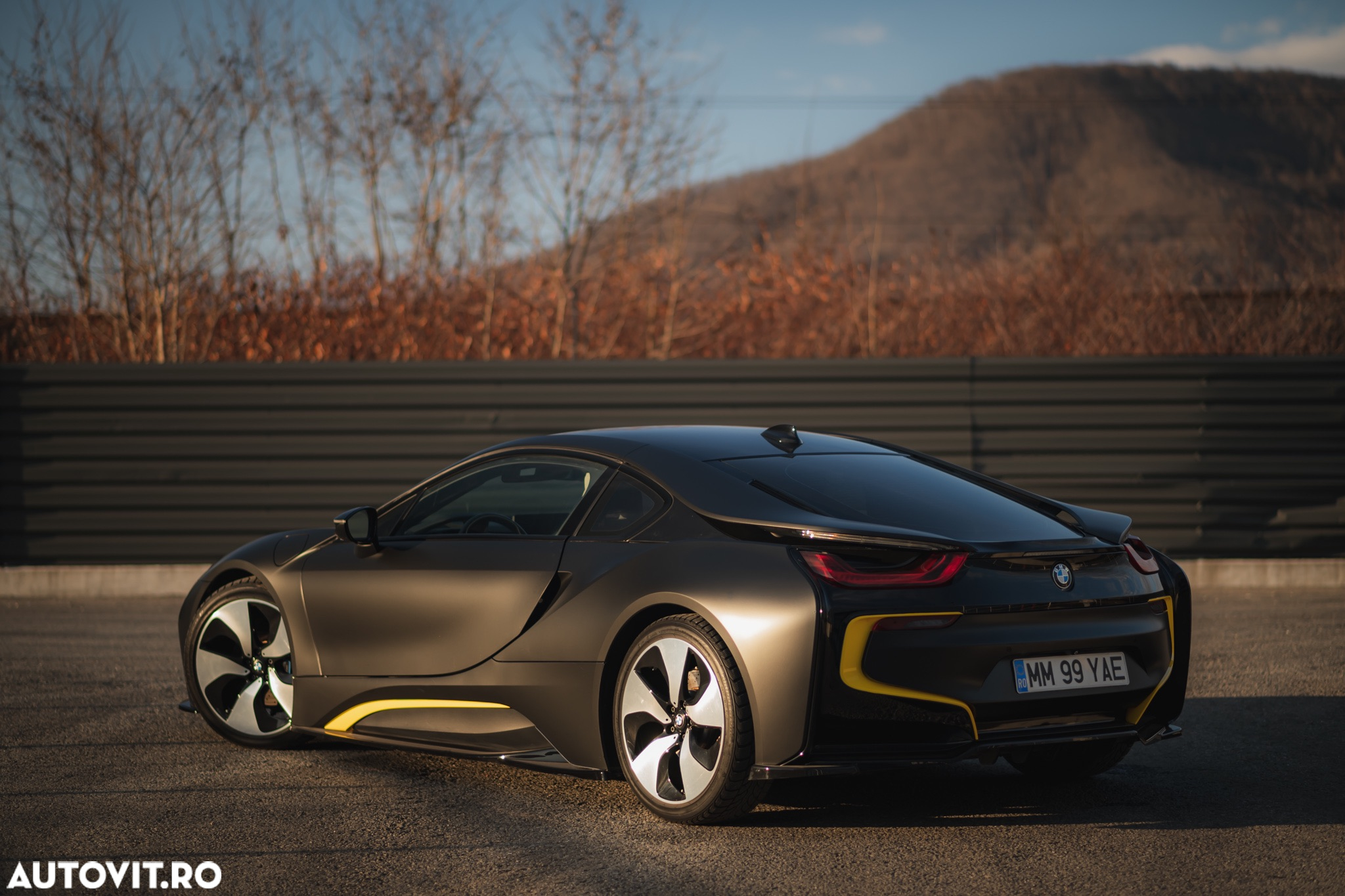 BMW i8 Coupe - 7