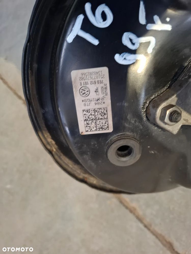 VW T6 18 rok serwo hamulcowe 7E0 612 101E - 2