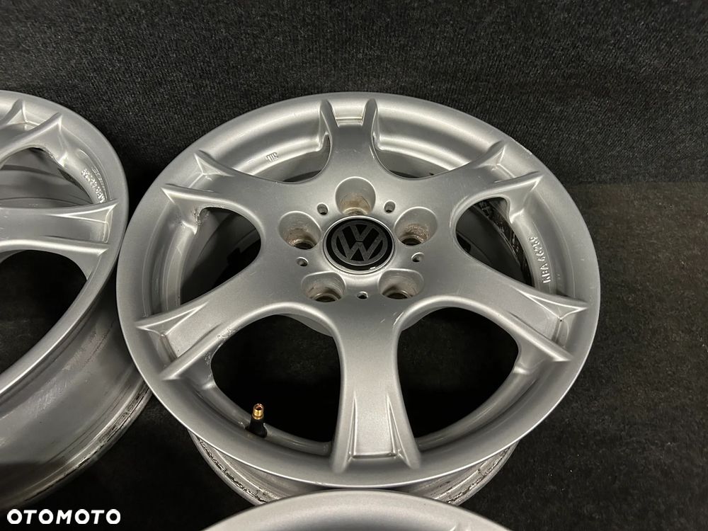 Alufelgi VW Golf 5, 6, Golf Plus, Touran, Caddy 16 cali 5x112 4szt. - 11