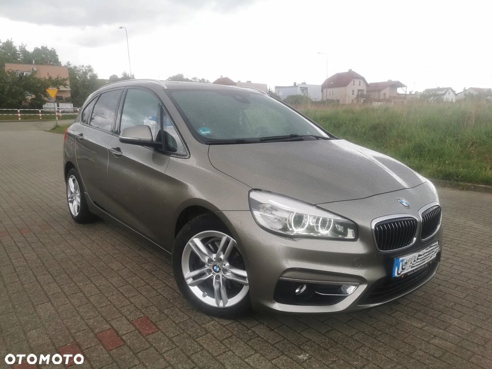 BMW Seria 2 220d xDrive Sport-Aut Luxury Line - 2