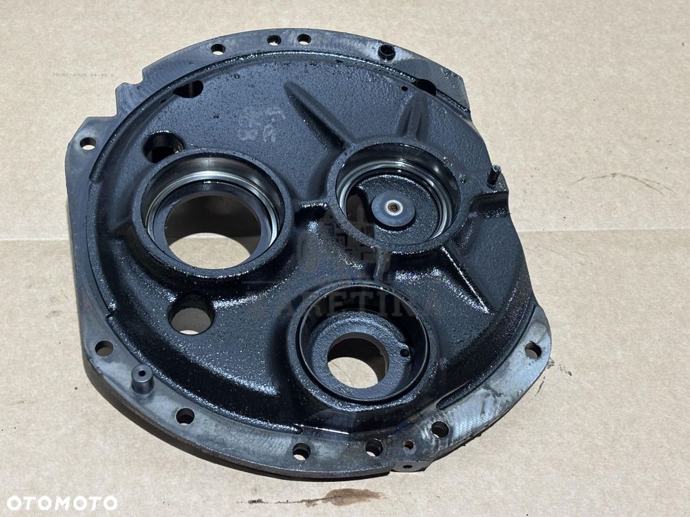 Massey Ferguson Dyna 6 6475 6480 Obudowa Skrzyni Biegów 3798141M14  3798957M4 - 6