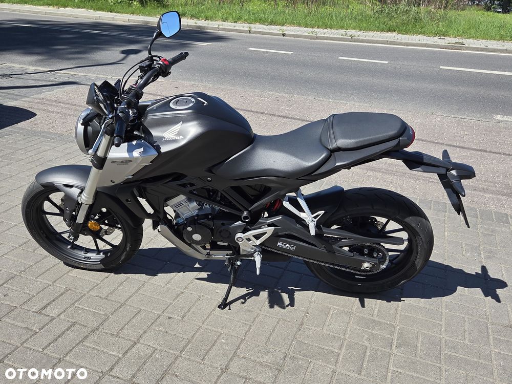 Honda CB - 27