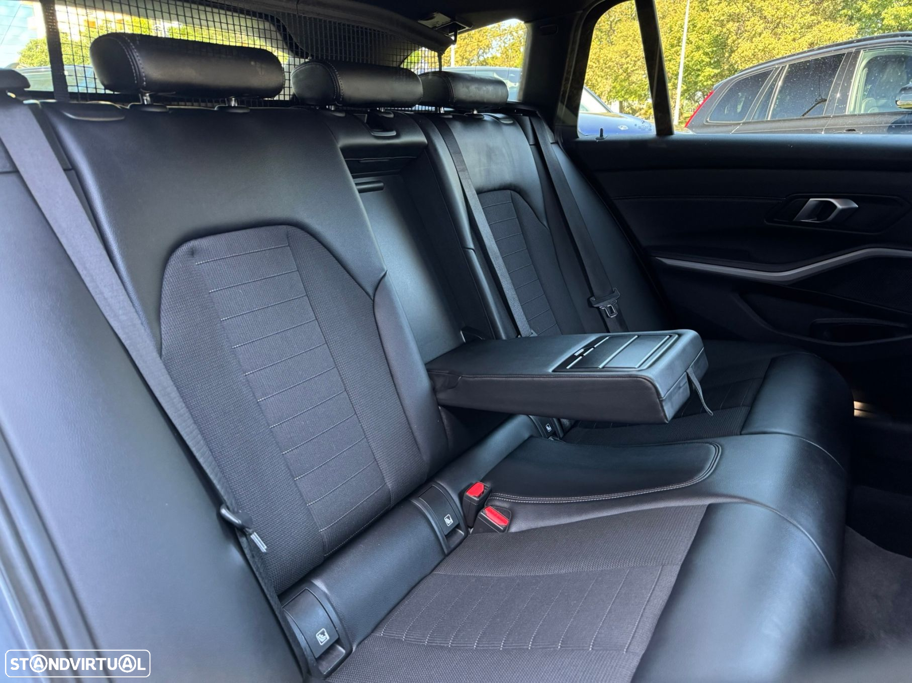 BMW 320 e Touring Auto - 18