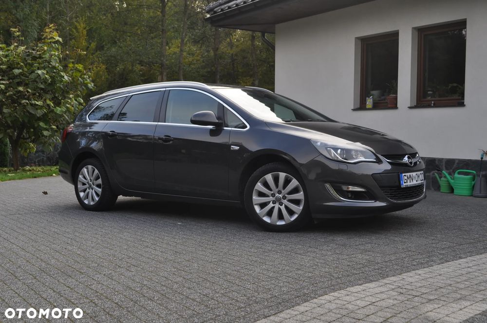 Opel Astra 1.4 Turbo Exklusiv - 3