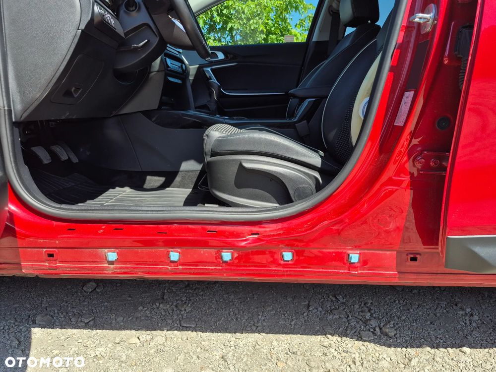 Kia XCeed 1.5 T-GDI Business Line - 33