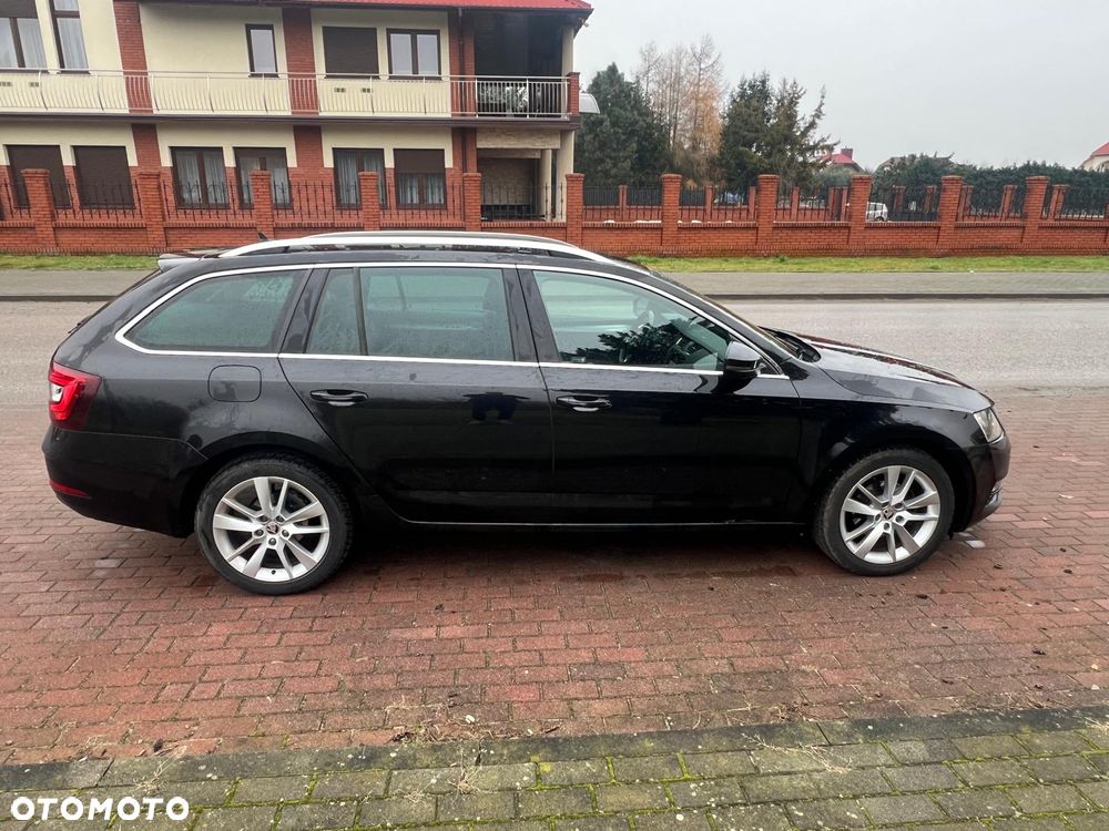 Skoda Octavia 1.6 TDI DSG Soleil - 5